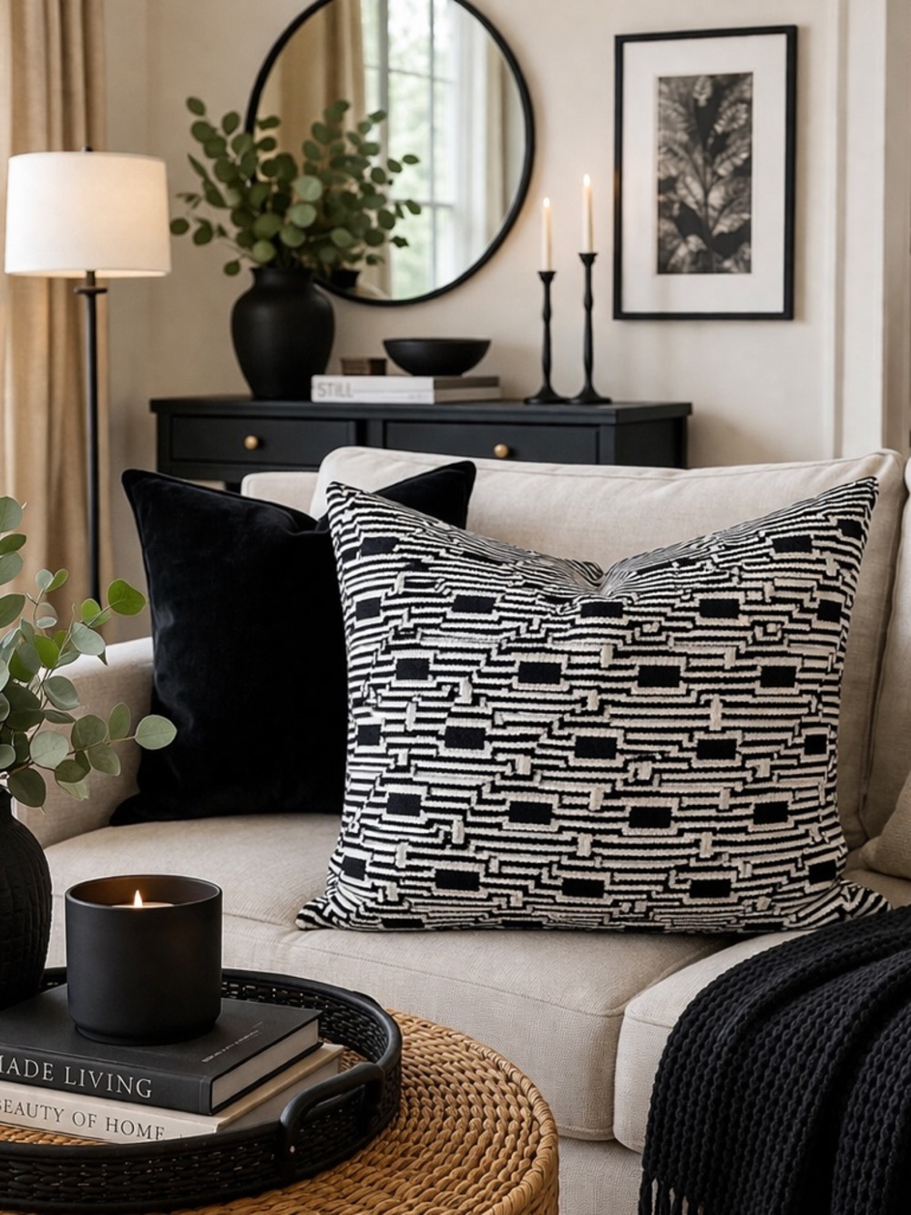Beautiful textured soft, plump accent pillow! Luxury feather fill, UK 🇬🇧 made